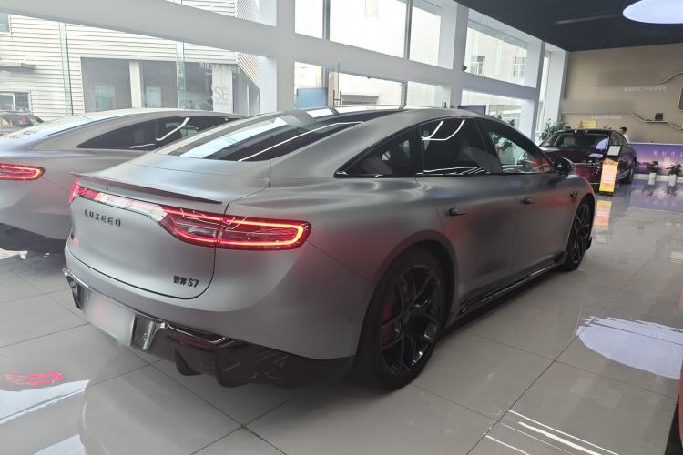 Used Hima Luxeed S7 2025 703km Ultra Sport Edition Exterior 5