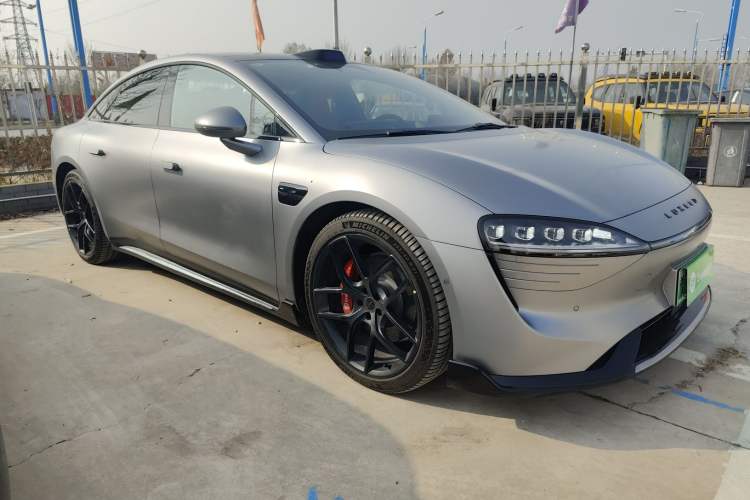Used Hima Luxeed S7 2025 703km Ultra Sport Edition Front Right 45 Deg