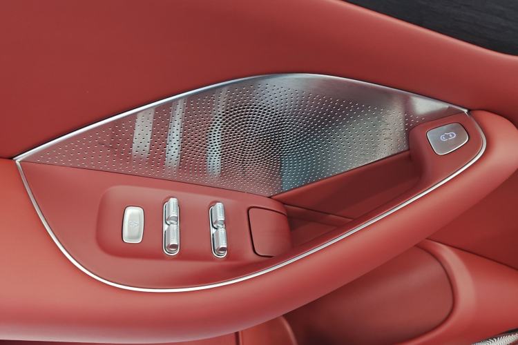 Used Hima Luxeed S7 2025 703km Ultra Sport Edition Interior 8