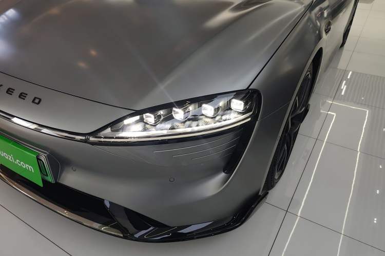Used Hima Luxeed S7 2025 703km Ultra Sport Edition Left Front Headlight