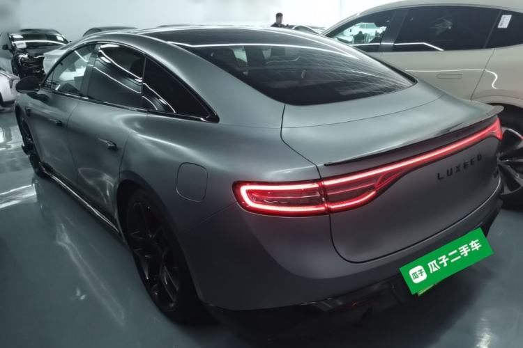 Used Hima Luxeed S7 2025 703km Ultra Sport Edition Rear Left 45 Deg
