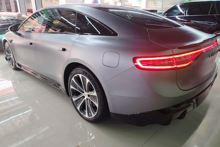 Used Hima Luxeed S7 2025 705 km Max Rear Left 45 Deg