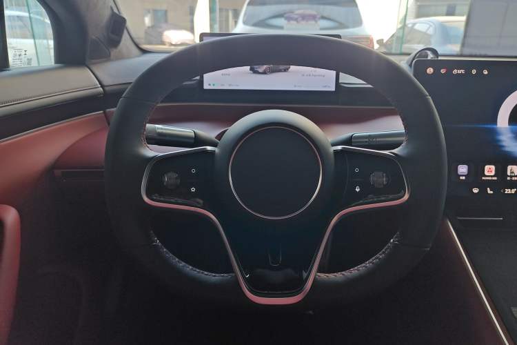 Used Hima Luxeed S7 2025 703km Ultra Sport Edition Steering Wheel