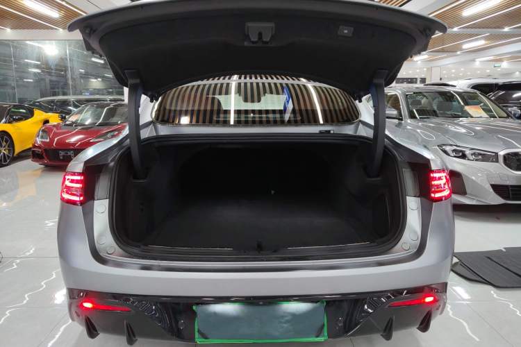 Used Hima Luxeed S7 2025 703km Ultra Sport Edition Trunk