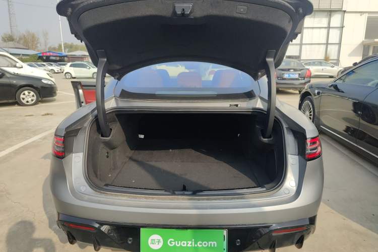 Used Hima Luxeed S7 2025 703km Ultra Sport Edition Trunk