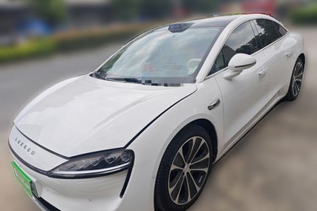 Used Hima Luxeed S7 2025 855 km Max