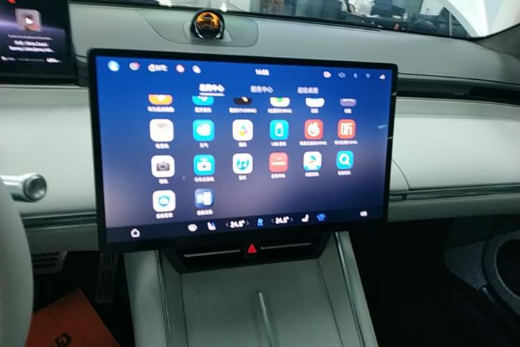 Used Hima Luxeed S7 2025 855 km Max Audio And AC Panel