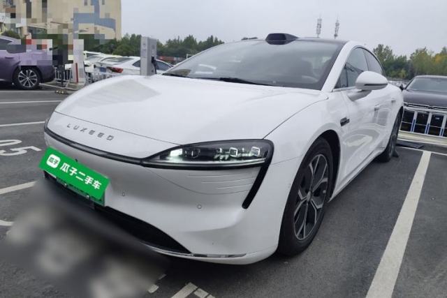 Used Hima Luxeed S7 2025 855 km Max