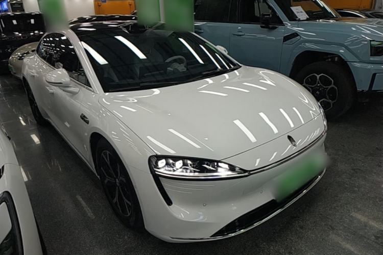 Used Hima Luxeed S7 2025 855 km Max Exterior 1