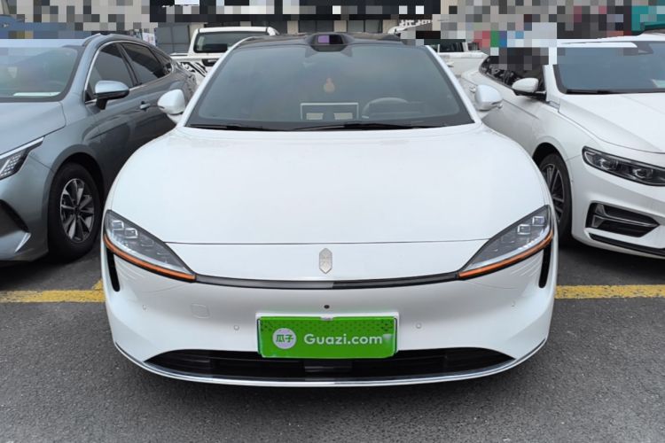 Used Hima Luxeed S7 2025 855 km Max Front