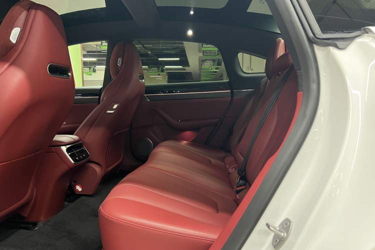 Used Hima Luxeed S7 2025 705 km Pro Interior 5