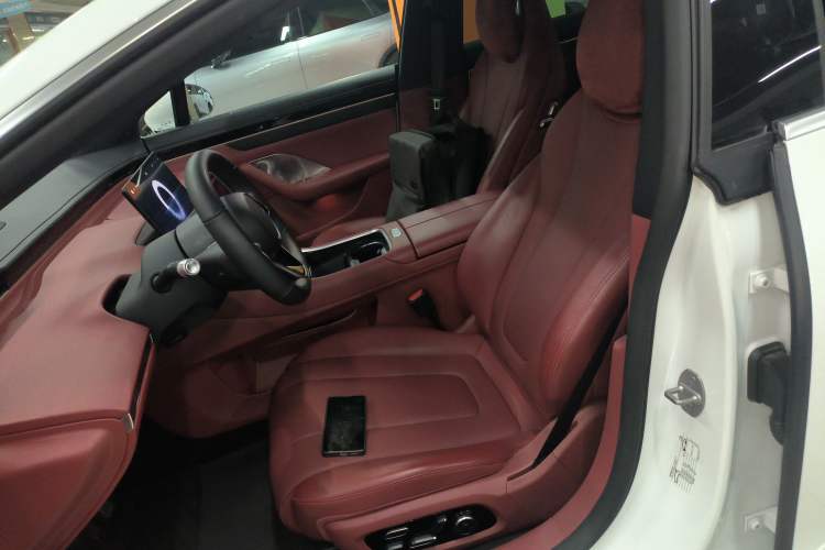 Used Hima Luxeed S7 2025 705 km Pro Left Front Seat