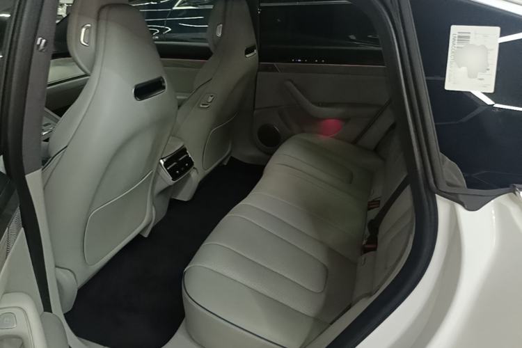 Used Hima Luxeed S7 2025 855 km Max Left Rear Seat