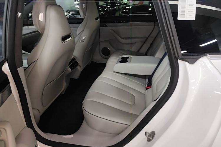 Used Hima Luxeed S7 2025 855 km Max Left Rear Seat