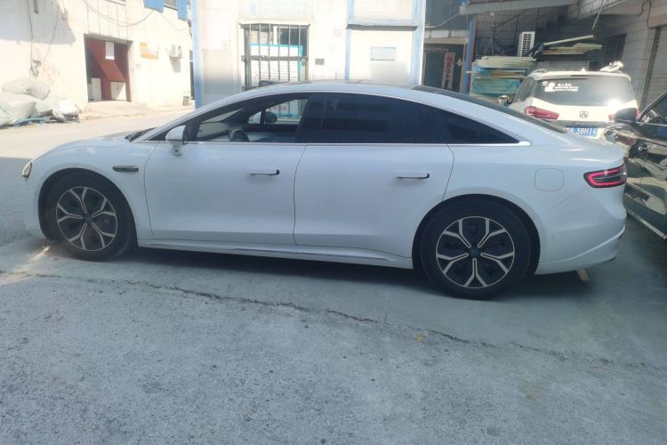 Used Hima Luxeed S7 2025 855 km Max Left Side