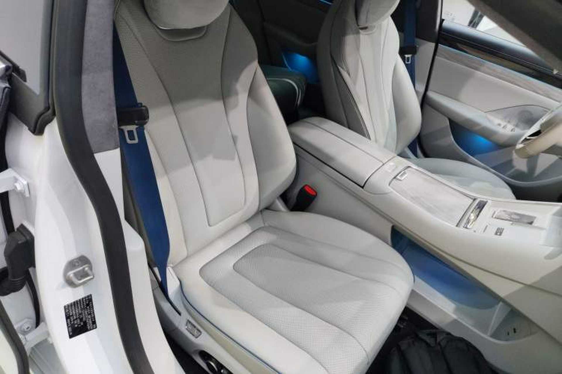 Used Hima Luxeed S7 2025 855 km Max Right Front Seat