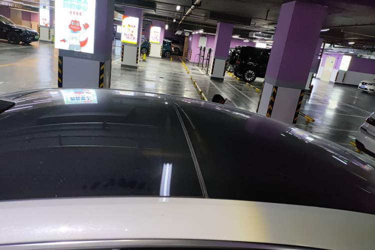 Used Hima Luxeed S7 2025 855 km Max Roof