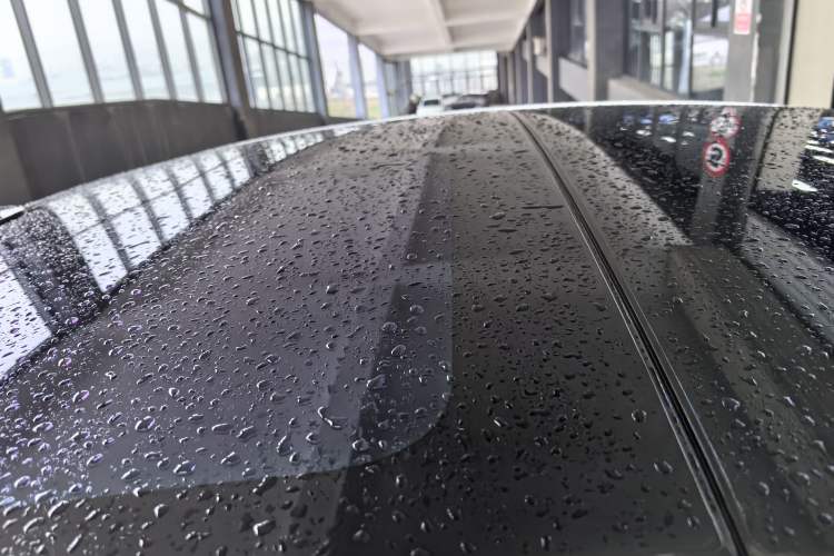 Used Hima Luxeed S7 2025 855 km Max Roof