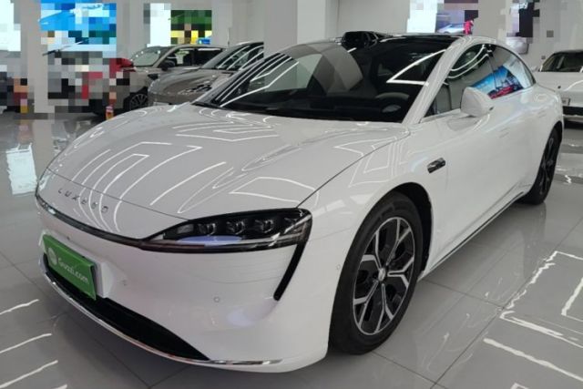 Used Hima Luxeed S7 2025 855 km Max