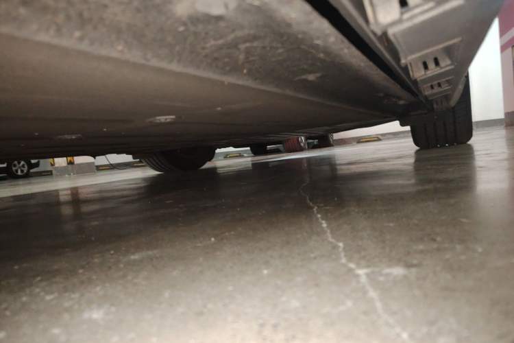 Used Hima Luxeed S7 2025 855 km Max Chassis Rear Left
