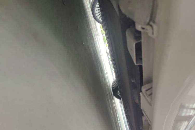 Used Hima Luxeed S7 2025 855 km Max Chassis Rear Right