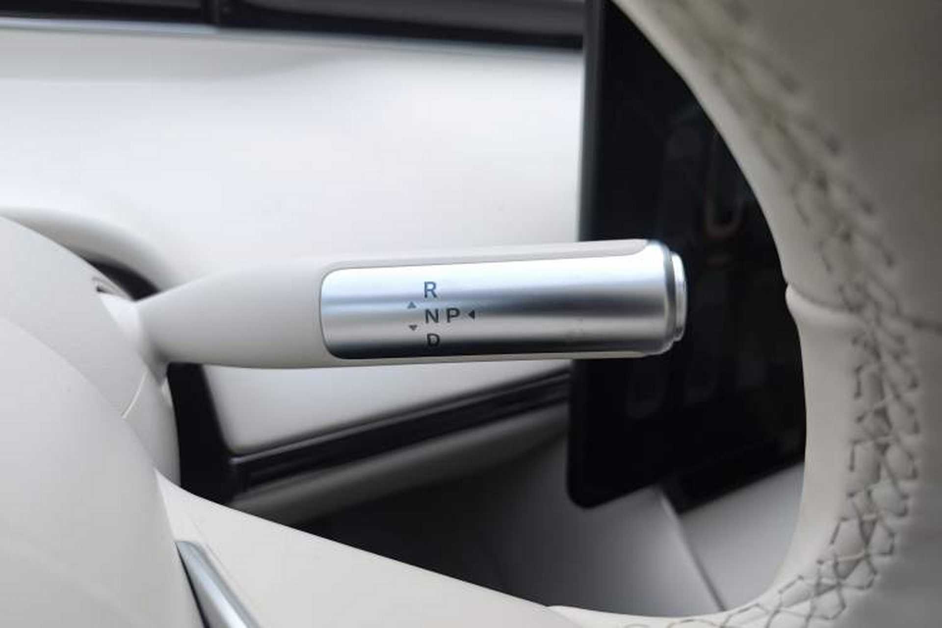 Used Hima Luxeed S7 2025 855 km Max Gear Lever