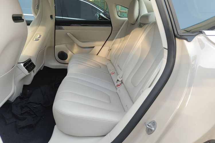 Used Hima Luxeed S7 2025 855 km Max Interior 4