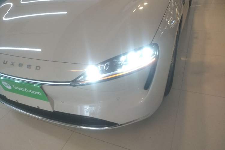 Used Hima Luxeed S7 2025 855 km Max Left Front Headlight