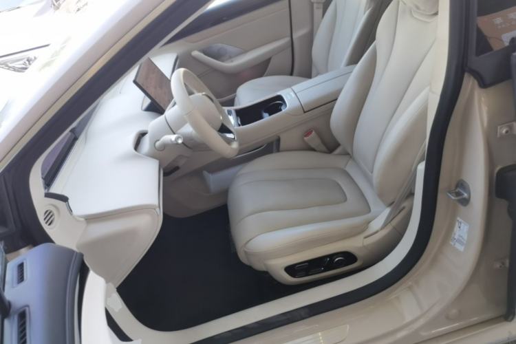 Used Hima Luxeed S7 2025 705 km Pro Left Front Seat