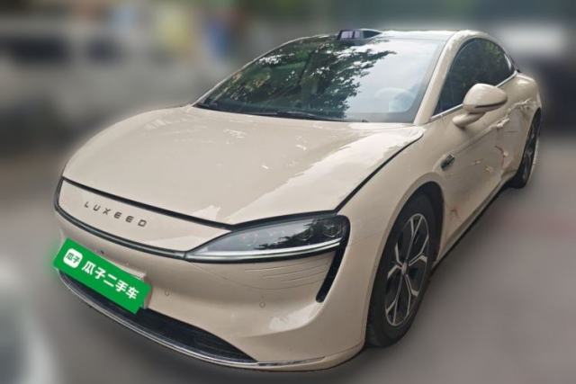 Used Hima Luxeed S7 2025 855 km Max