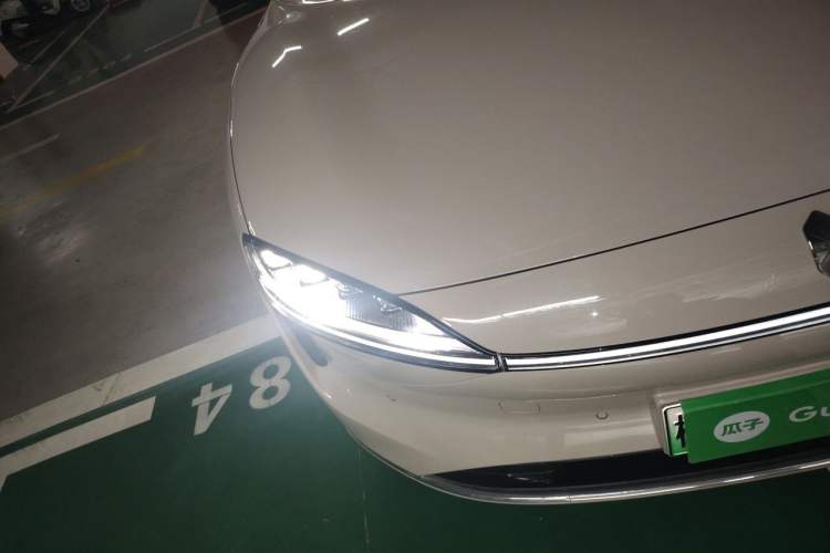 Used Hima Luxeed S7 2025 855 km Max Right Front Headlight
