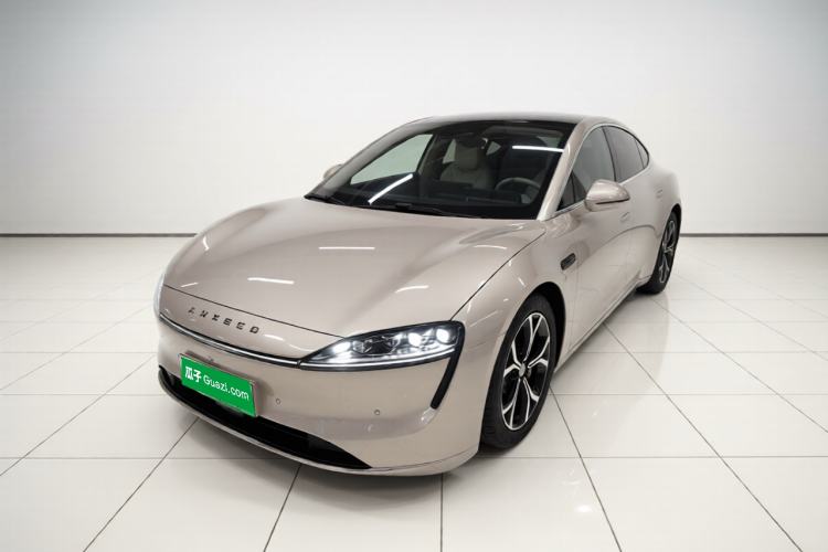 Hima Luxeed S7 2025 855 km Max
