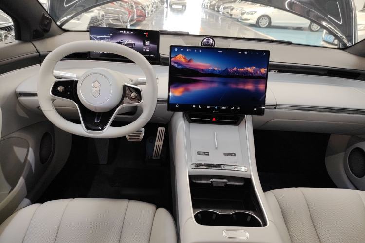Used Hima Luxeed S7 2026 Model Max+ Center Console