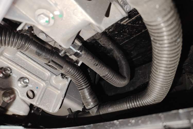 Used Hima Luxeed S7 2026 Model Max+ Engine Bay