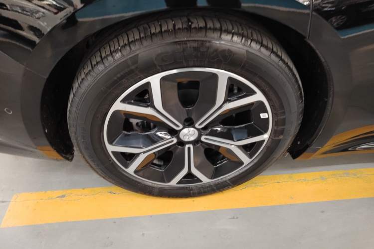 Used Hima Luxeed S7 2026 Model Max+ Right Rear Wheel Hub