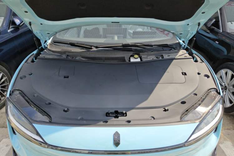 Used Hima Luxeed S7 2026 Model Max+ Engine Bay