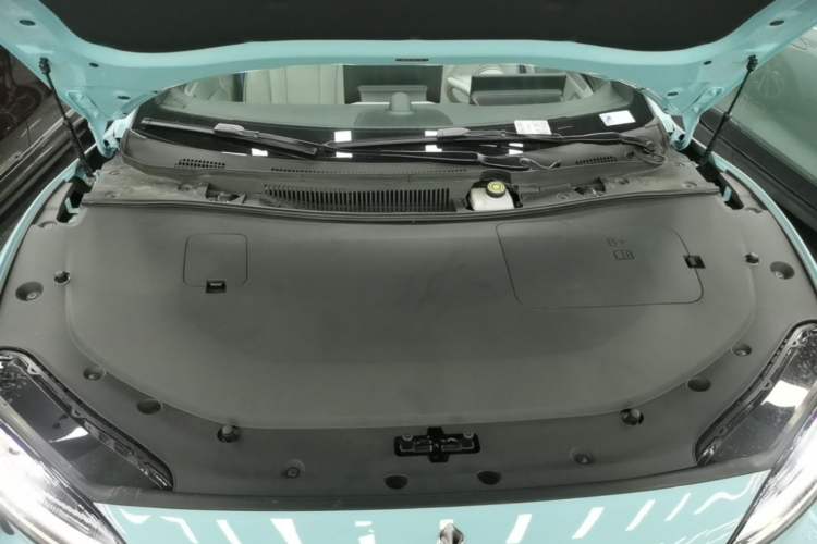 Used Hima Luxeed S7 2026 Model Max+ Engine Bay