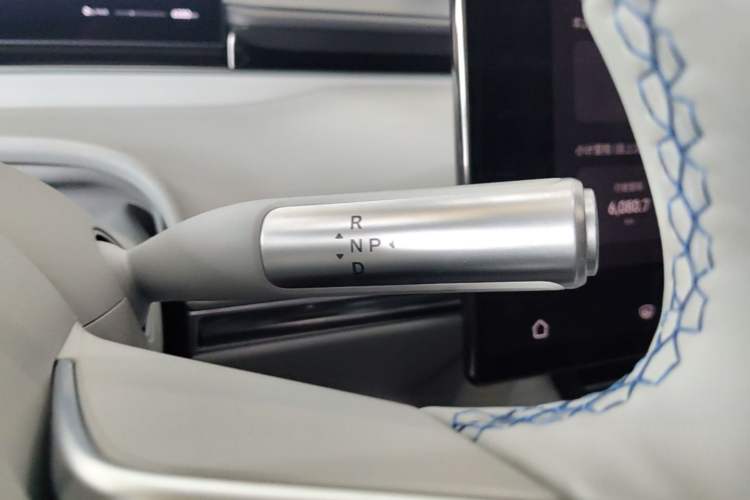 Used Hima Luxeed S7 2026 Model Max+ Gear Lever