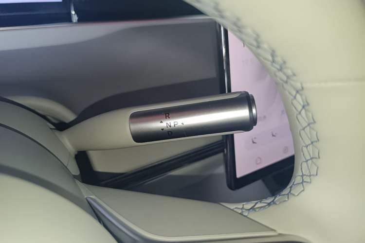 Used Hima Luxeed S7 2026 Model Max+ Gear Lever
