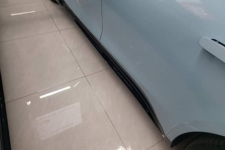 Used Hima Luxeed S7 2026 Model Max+ Left Side Sill