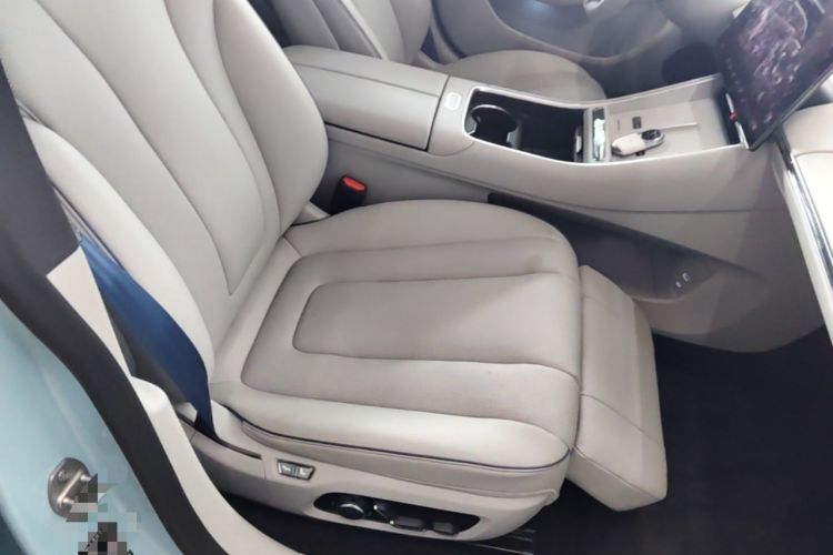 Used Hima Luxeed S7 2026 Model Max+ Right Front Seat