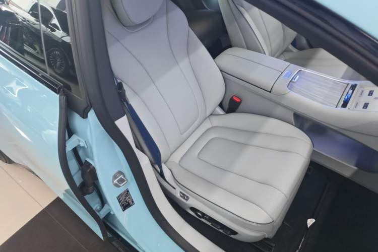 Used Hima Luxeed S7 2026 Model Max+ Right Front Seat