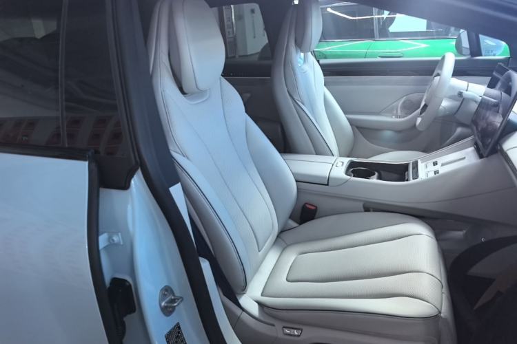 Used Hima Luxeed S7 2026 Model Max+ Right Front Seat