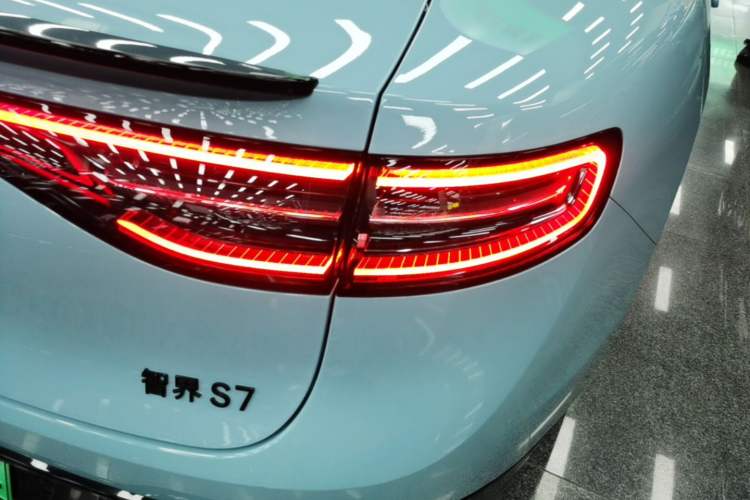 Used Hima Luxeed S7 2026 Model Max+ Right Rear Taillight