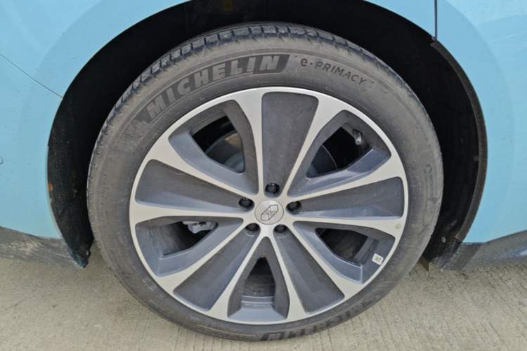 Used Hima Luxeed S7 2026 Model Max+ Right Rear Wheel Hub
