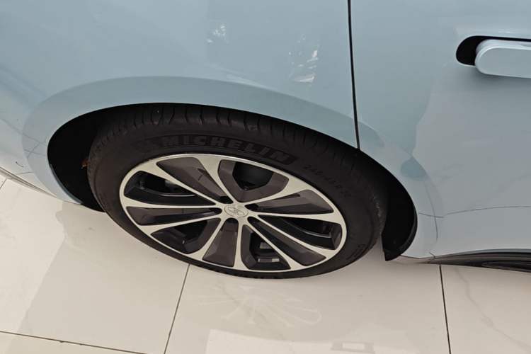 Used Hima Luxeed S7 2026 Model Max+ Right Rear Wheel Hub