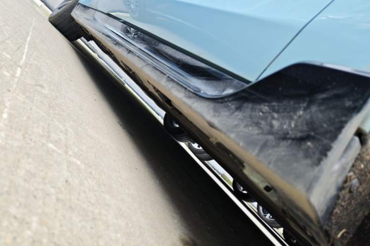Used Hima Luxeed S7 2026 Model Max+ Right Side Sill