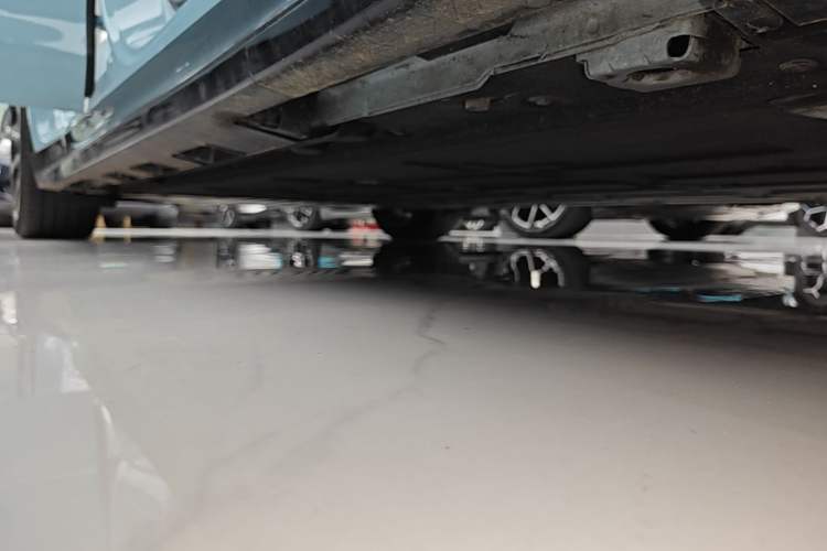 Used Hima Luxeed S7 2026 Model Max+ Right Side Sill