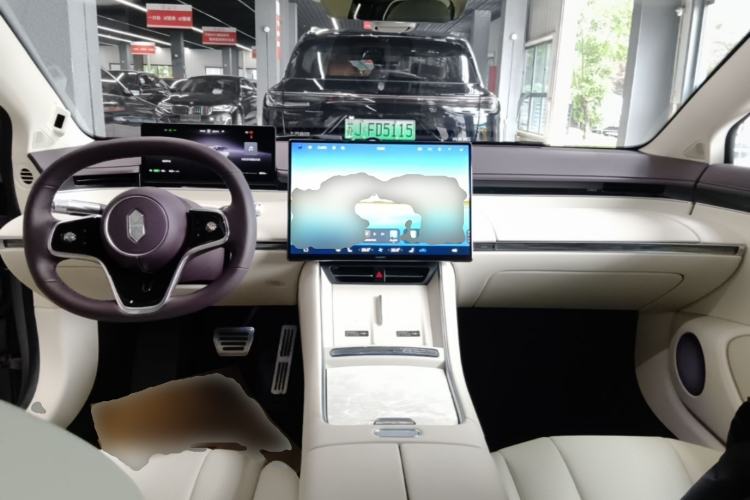 Used Hima Luxeed S7 2026 Model Max Center Console