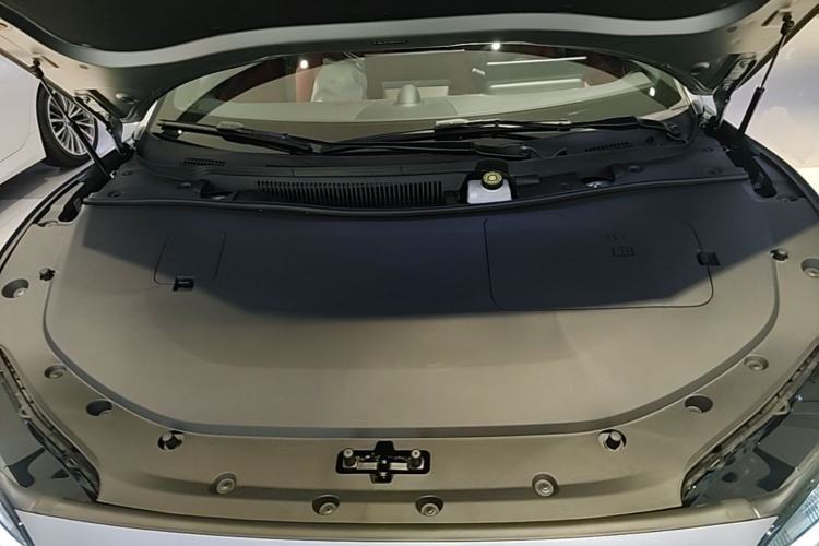 Used Hima Luxeed S7 2026 Model Ultra Engine Bay